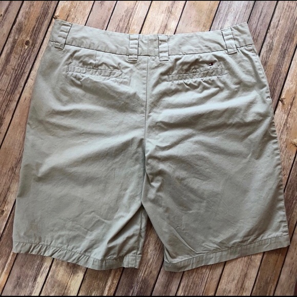 Women’s Tommy Hilfiger Chino Shorts - Picture 3 of 4